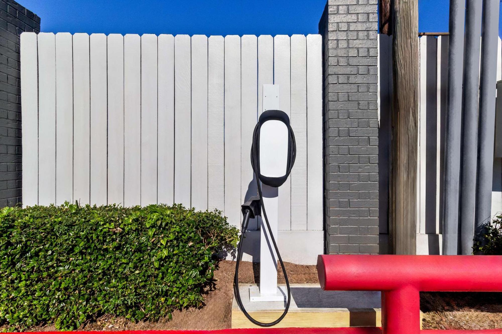 Americas Best Value Inn Houston Heights At I-45 Zewnętrze zdjęcie
