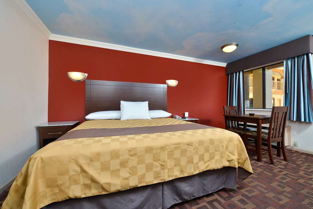 Americas Best Value Inn Houston Heights At I-45 Pokój zdjęcie